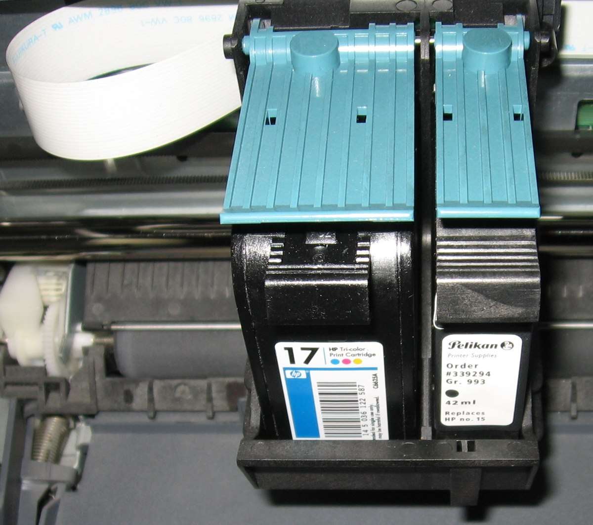 1200px Ink jet printer inside cartridges